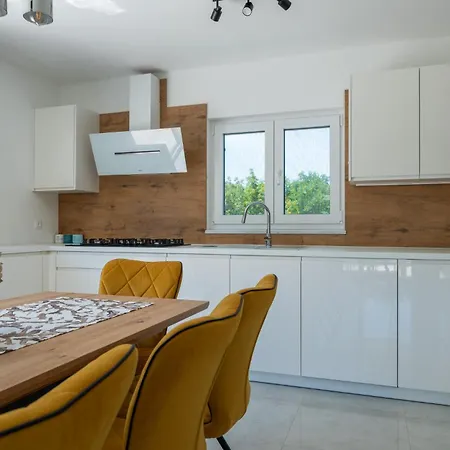 Holiday home Beautiful In With Wifi