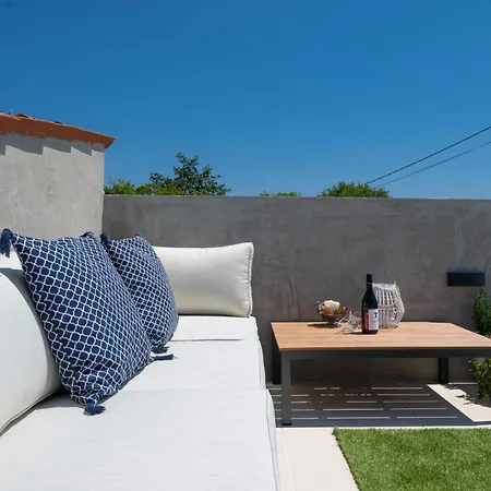 Beautiful In With Wifi Holiday home