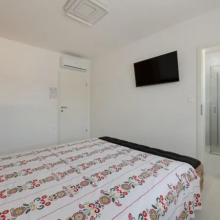 Luxurious In Dom wakacyjny Mali Vareški